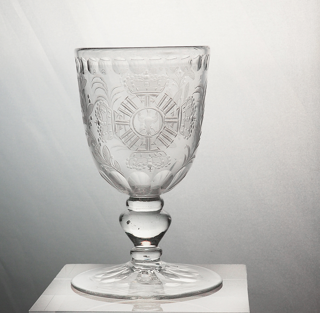 Ein Pokal aus Glas aus der Regierungszeit Friedrichs III von Brandenburg