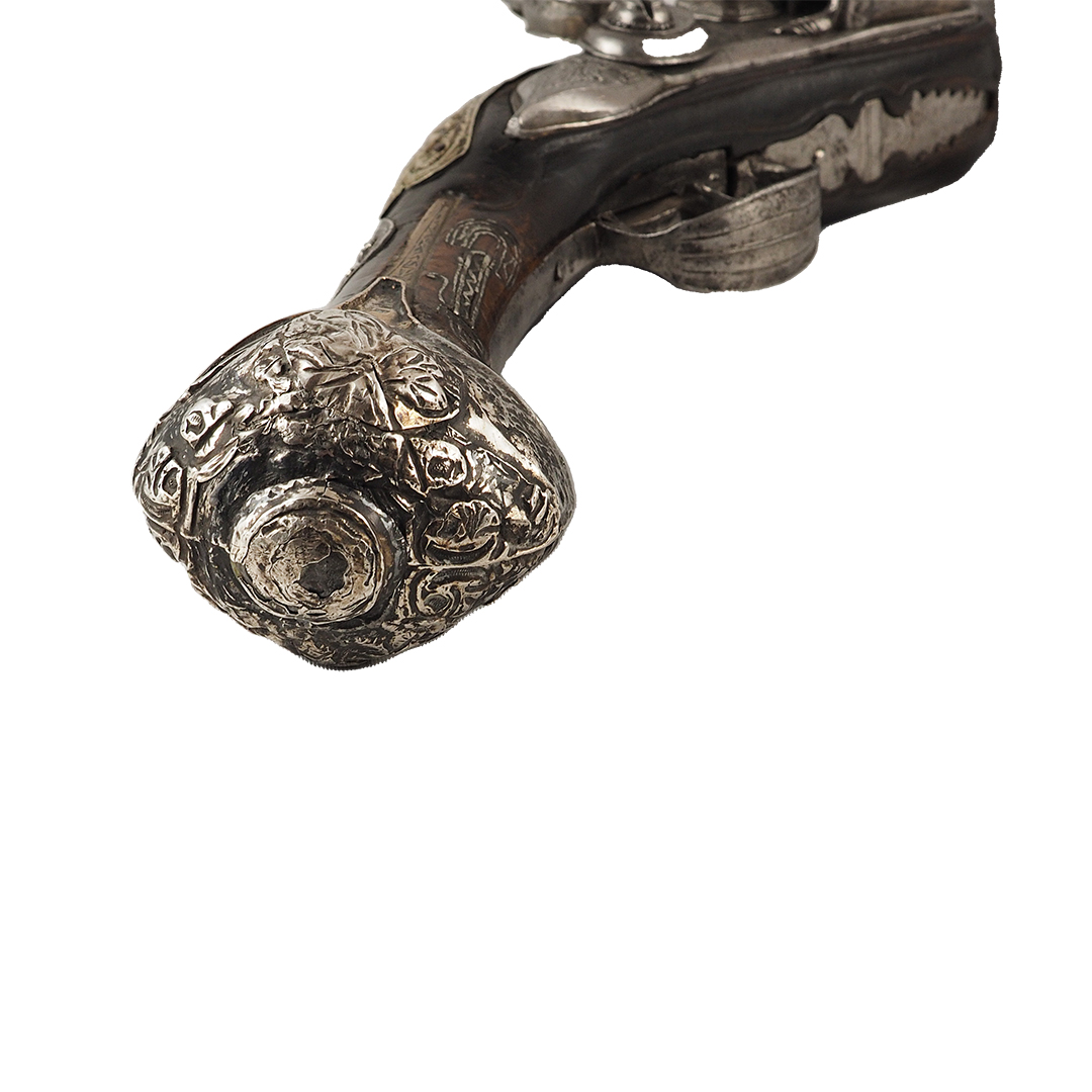 flintlock pistol. Ottoman Empire/ Balkans, late 18th century. Barrel and lock from Western European production.